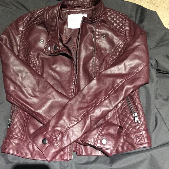 Leather jacket - Picture 4 of 4
